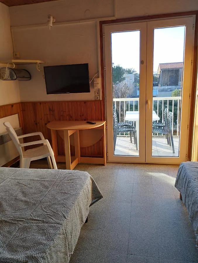 Le Surplage Hyères Motel