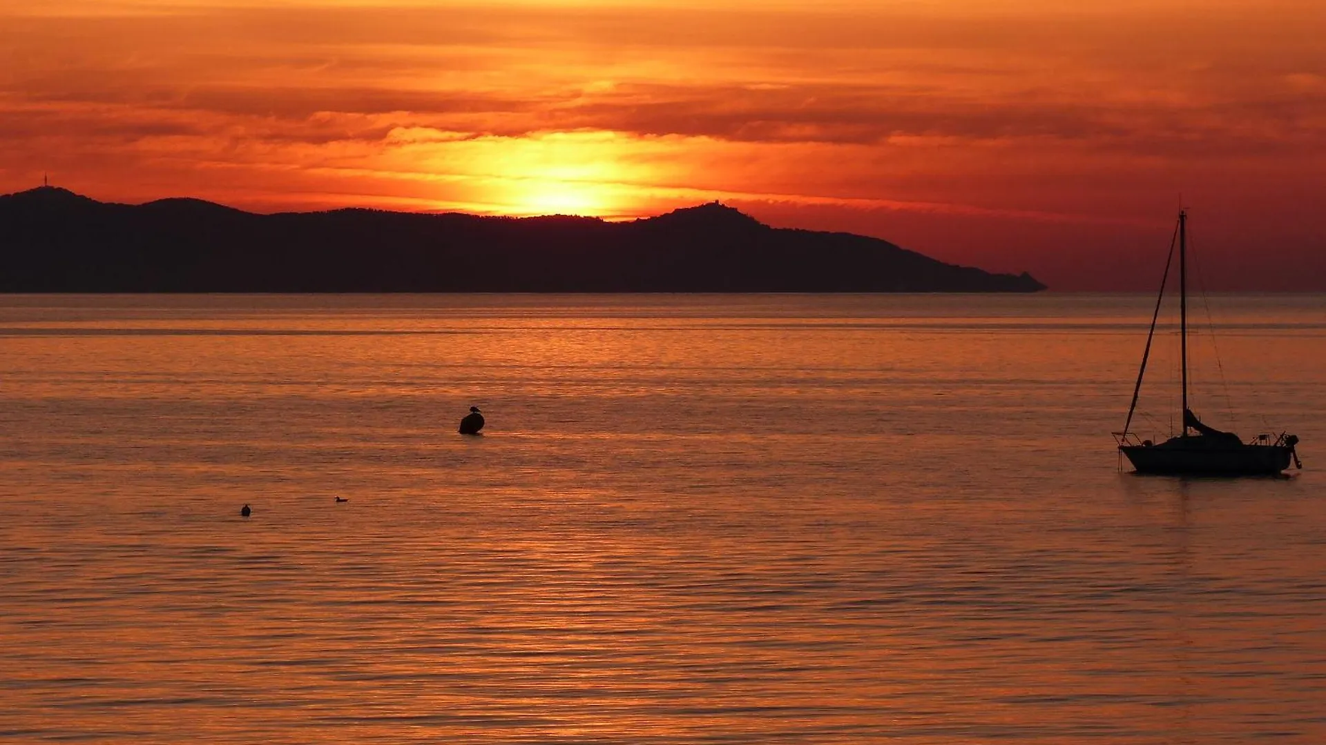 Le Surplage Hyères 0*,